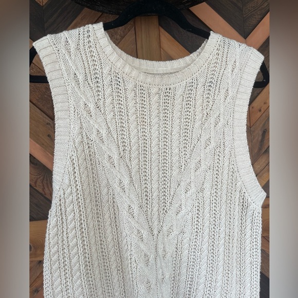 Rachel Zoe Crochet Vest Size Large - Picture 6 of 7